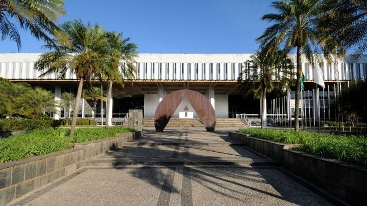 Sindicato convoca paralisação da educação em Minas Gerais nesta semana
