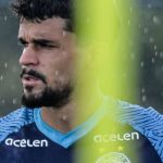 Bahia encerra a preparação de olho no Grêmio; veja possível escalação