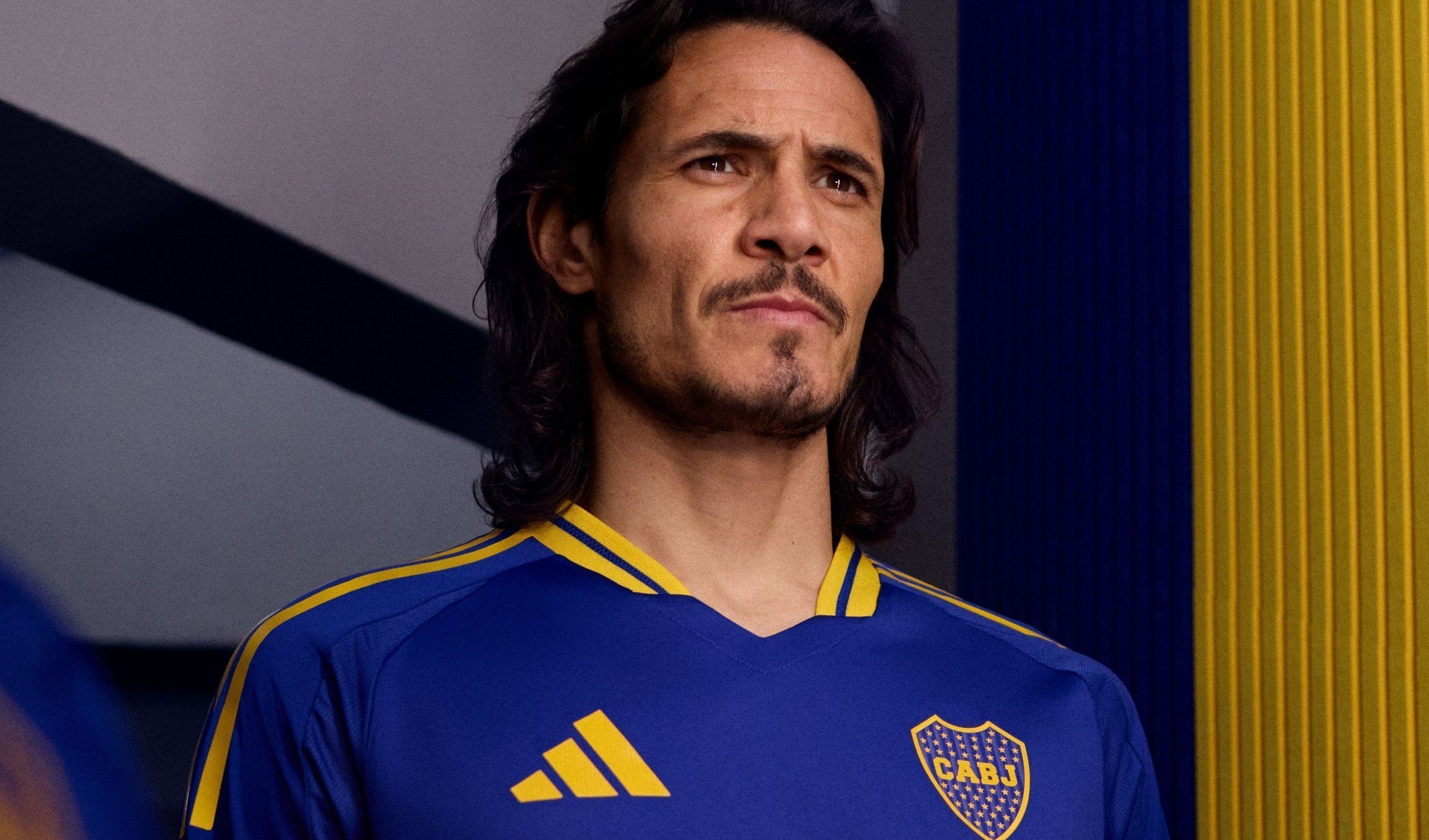 Boca confirma lesão de Cavani, e atacante será desfalque contra o Cruzeiro