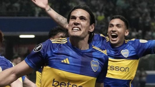 Cavani fez o gol do Boca na semifinal contra o Palmeiras