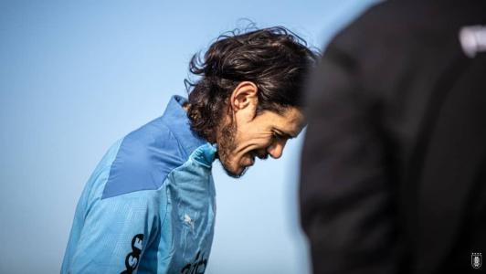 Cavani perde convocação no Uruguai