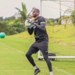 Ex-Grêmio é flagrado em evento de futevôlei em dia de jogo-treino; entenda