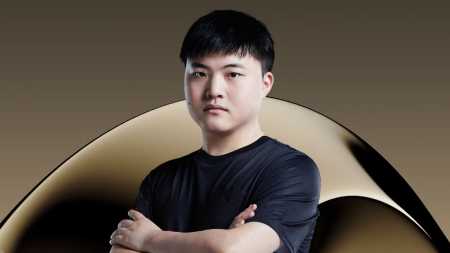 Uzi será o segundo homenageado do Hall of Legends