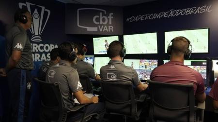CBF pediu divulgação de áudios do VAR