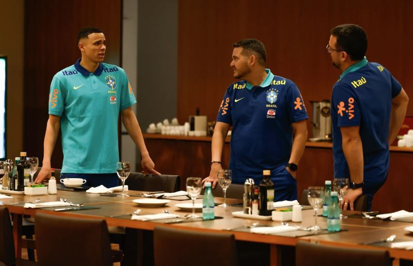 Jogadores do Brasil se apresentam para jogos contra Colômbia e Argentina