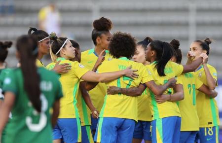 Jogadoras da Seleção comemoram gol pela Copa América Feminina 2025