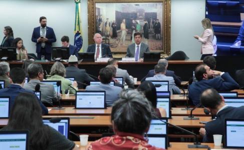 Comissão de Constituição e Justiça