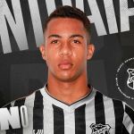 Ceará anuncia volante contratado por empréstimo do Botafogo