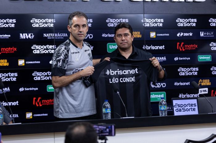 Léo Condé, técnico do Ceará, foi apresentado nesta terça-feira (2) pelo presidente João Paulo Silva Léo Condé, técnico do Ceará, foi apresentado nesta terça-feira (2) pelo presidente João Paulo Silva