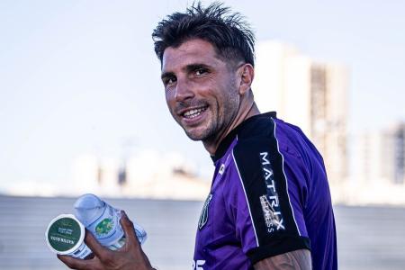 Lucas Mugni durante treino do Ceará