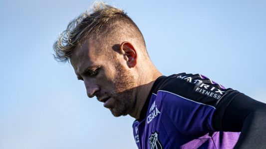 Atacante Pedro Henrique durante treino do Ceará