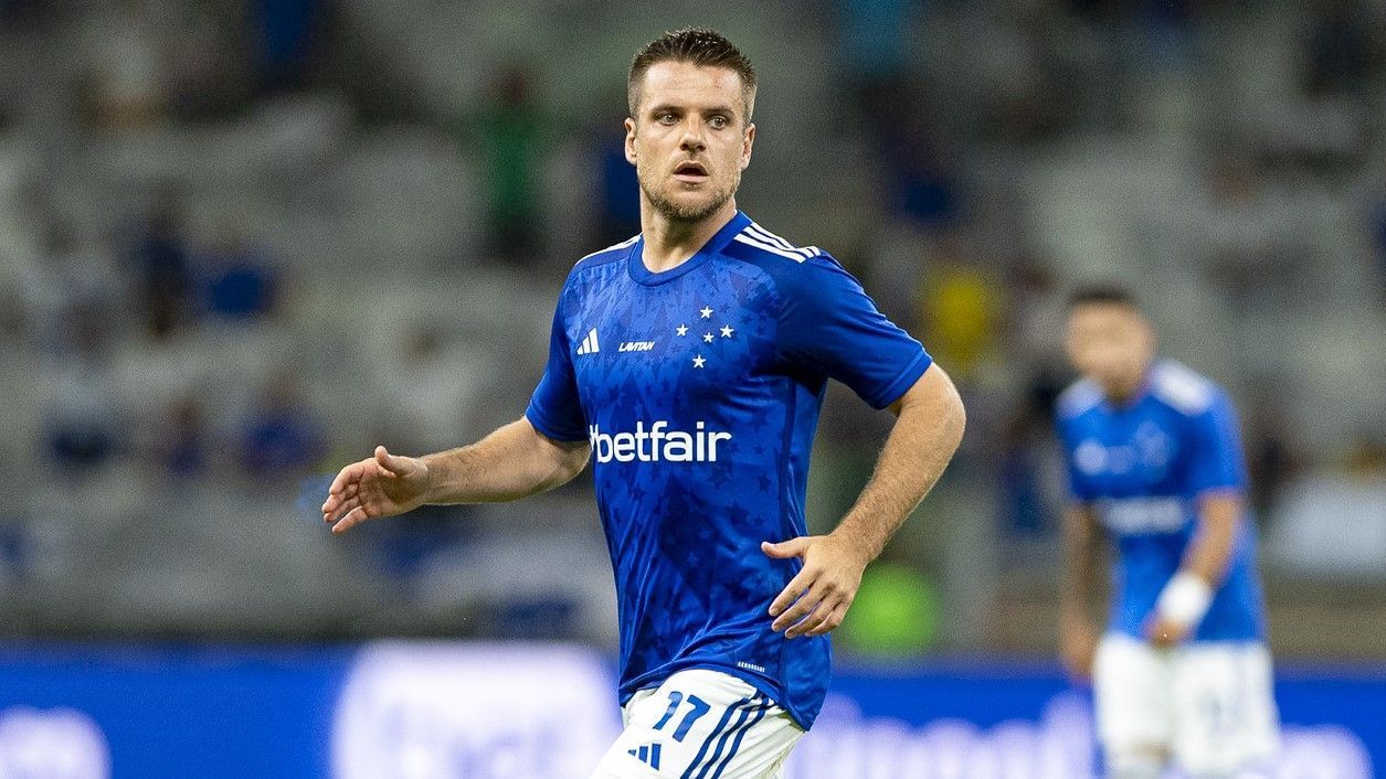 Ramiro avalia situação de Cabral no Cruzeiro: 'Alguém tem que pagar o pato'