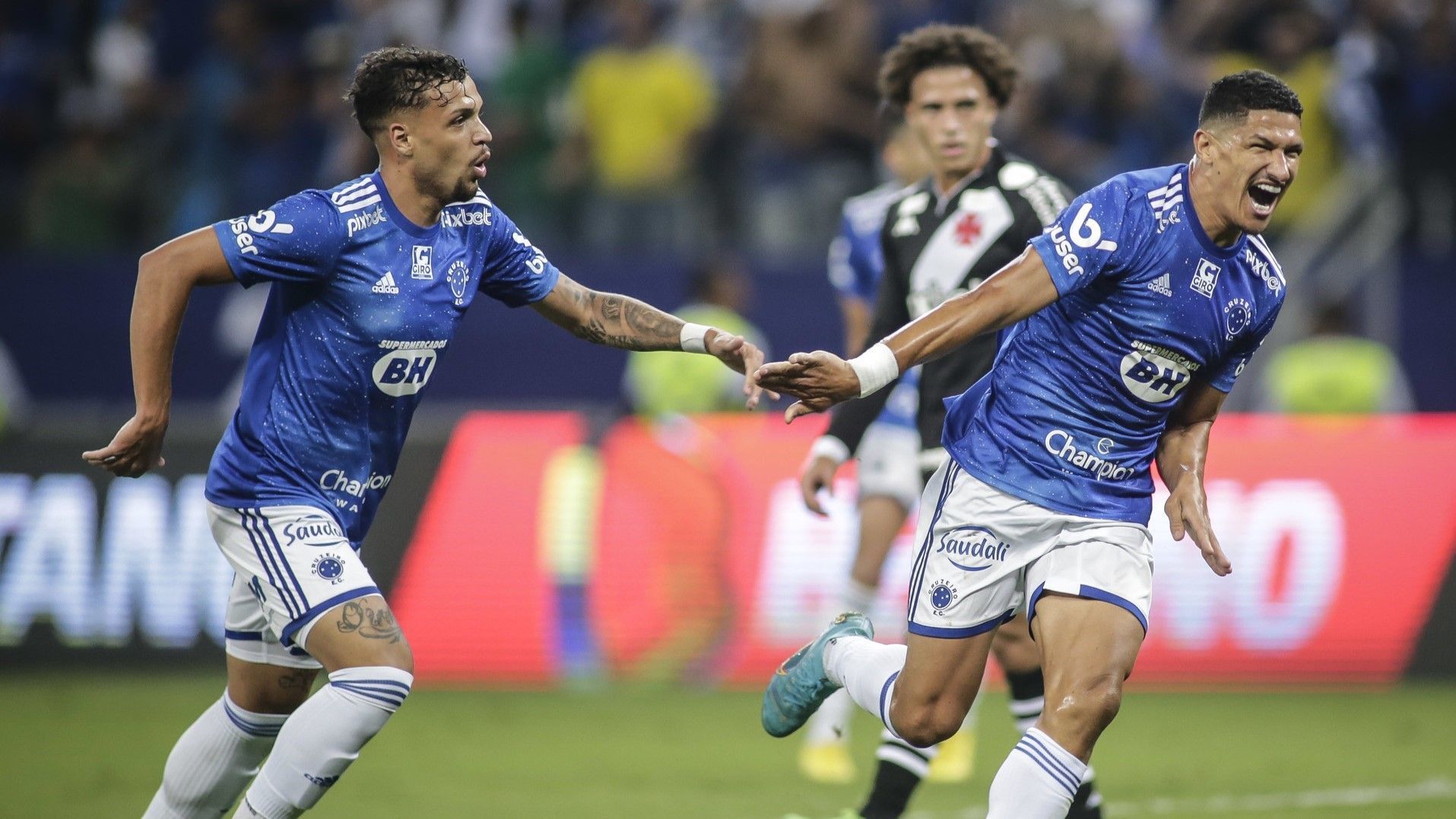 Atacante revela ter ‘virado a folha’ pelo Cruzeiro: ‘Eu era flamenguista’