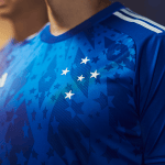 Vai mudar? Jogadores do Cruzeiro surgem com ‘novo patrocínio’ em camisa de 2024