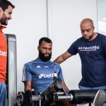 Cruzeiro revela motivo de 'visita' de atacante da Premier League na Toca da Raposa II