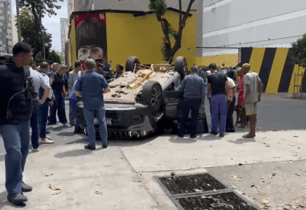 Acidente ocorreu na Rua Guajajaras, no bairro Lourdes