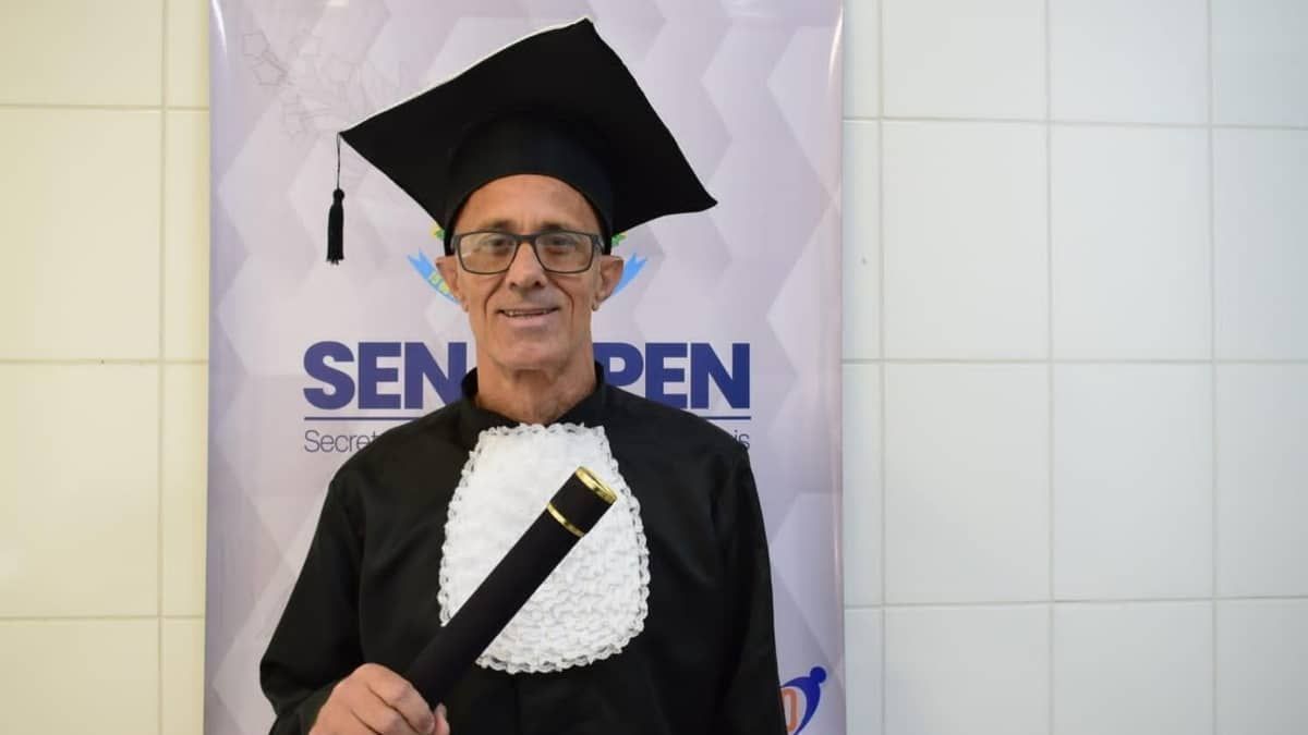 Líder do PCC e condenado a 254 anos, Bin Laden se forma em presídio de Brasília