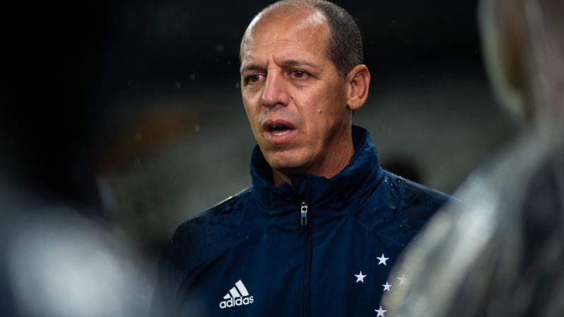 Ídolo do Cruzeiro comandará o Patrocinense no triangular do Mineiro