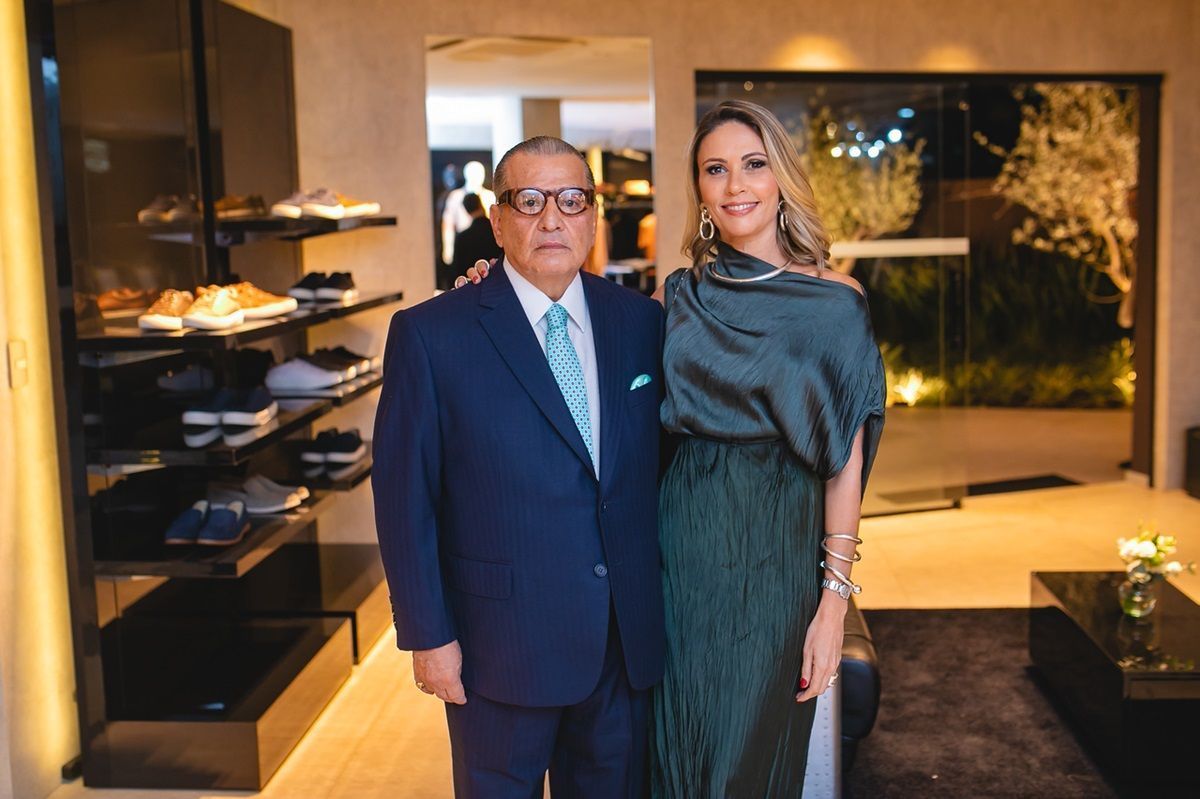 Celso Picchioni marca presença em coquetel da store Ricardo Almeida