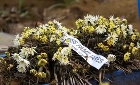 Coveiro agride e ameaça de morte a companheira e diz que próxima cova seria dela