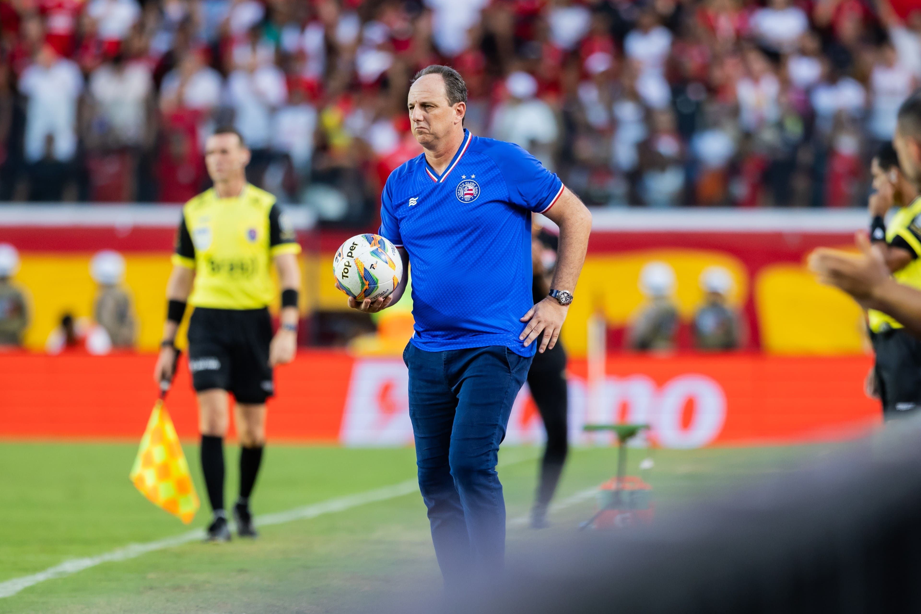 Guia do Brasileirão 2025: elenco, tabela e objetivos do Bahia