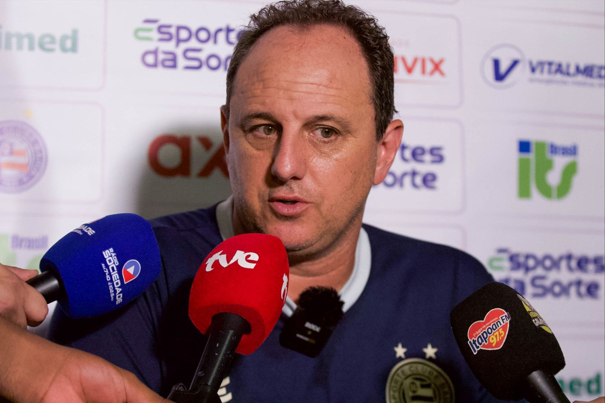 Rogério Ceni lamenta 'erros bobos' do Bahia em derrota para o Vitória