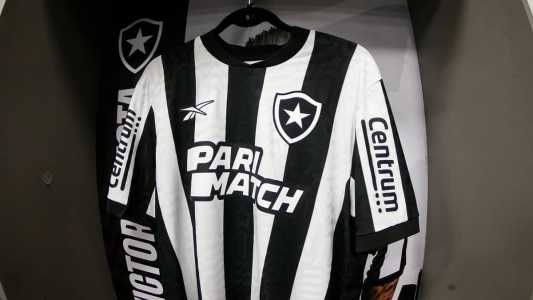 Centrum volta a estampar sua marca na camisa do Botafogo