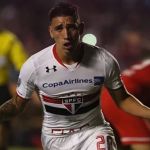 Ex-São Paulo tenta fugir de blitz, é pego e testa positivo para cocaína