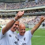 Qual time venceu o primeiro jogo da Arena MRV