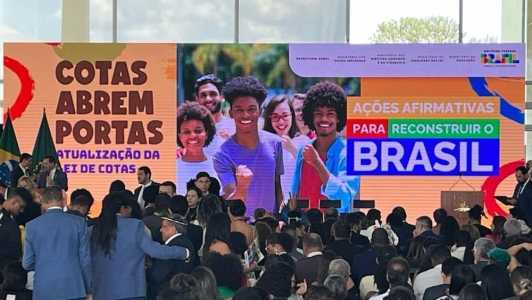 Cerimônia para sanção da lei de cotas