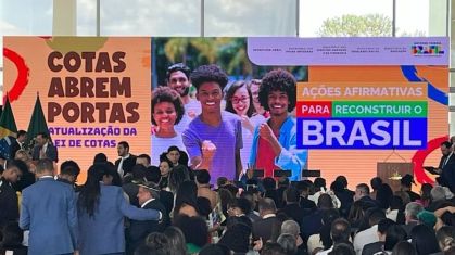 Cerimônia para sanção da lei de cotas