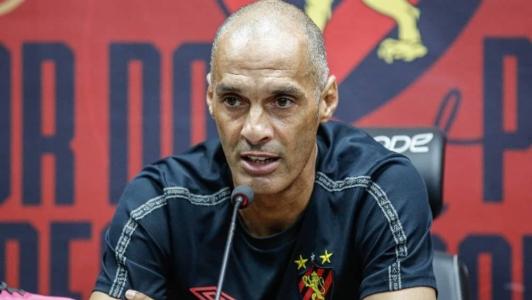 César Lucena, técnico interino do Sport