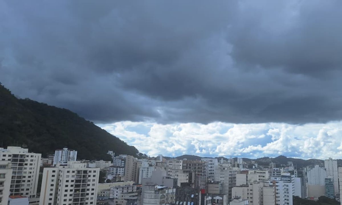 Juiz de Fora está sob alerta de tempestades com chuvas intensas, segundo Defesa Civil