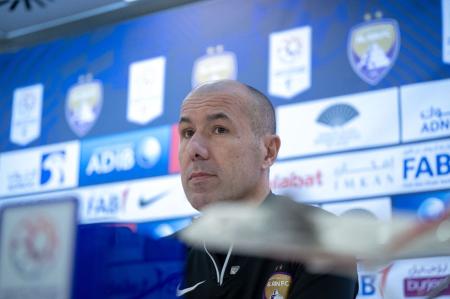 Leonardo Jardim durante sua passagem pelo Al-Ain, dos Emirados Árabes