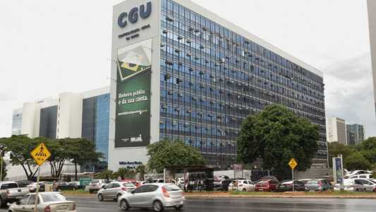 CGU reabilita duas empreiteiras declaradas inidôneas na Lava Jato.