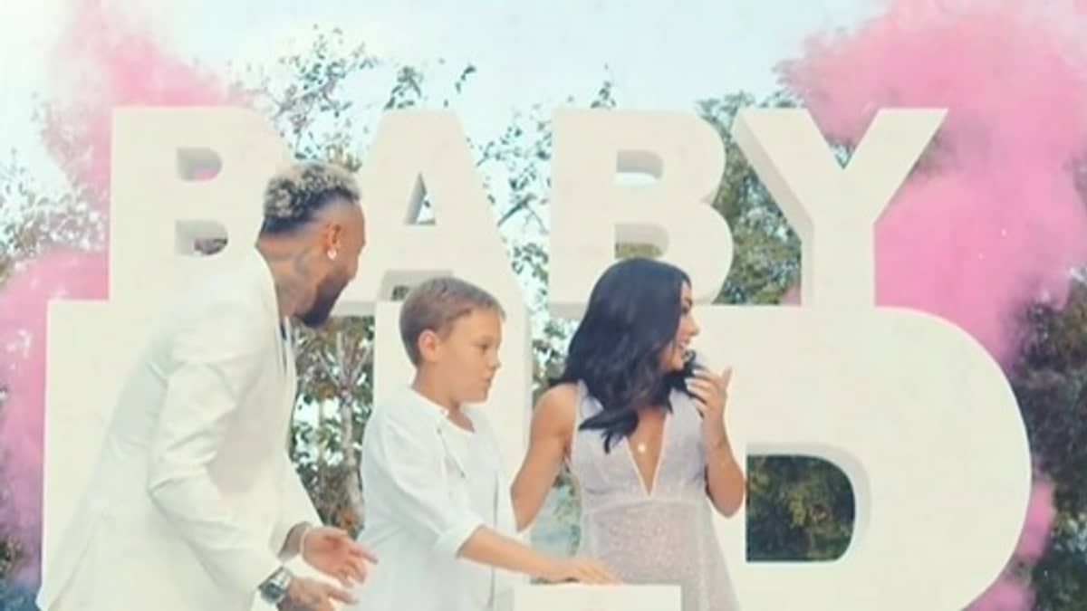 Chá revelação: Neymar e Bruna Biancardi serão pais de uma menina