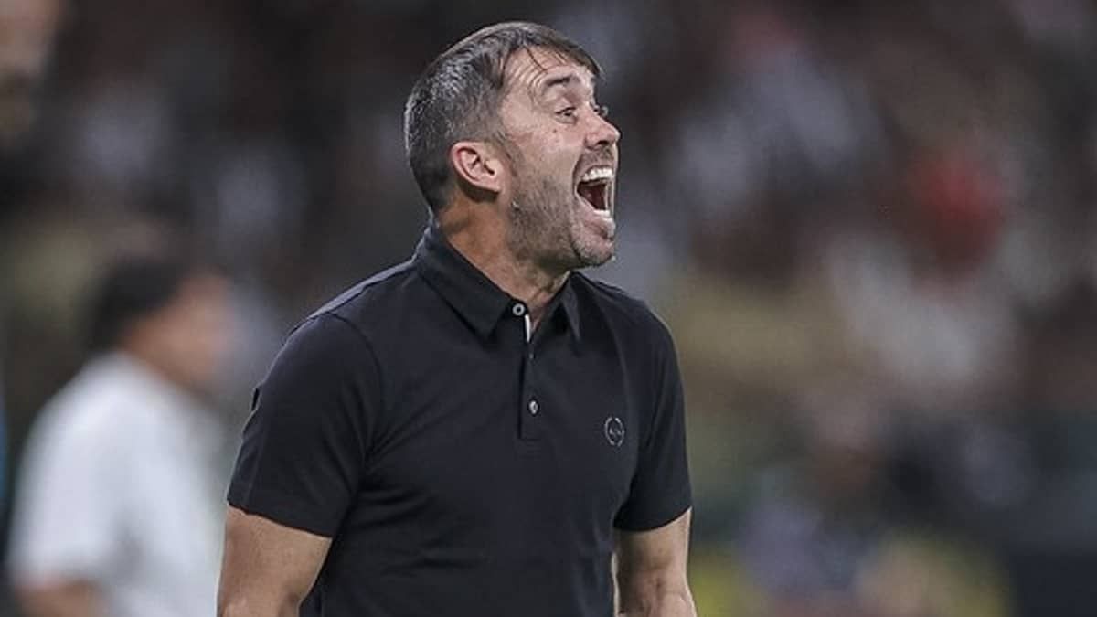 Assim como no Atlético, Coudet entrou em rota de colisão no Inter; mídia gaúcha relembra
