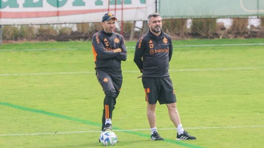 Chacho terá que administrar duas baixas no Inter para enfrentar o Goiás