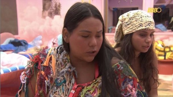 Chaiany ameaça desistir do BBB 26 em desabafo com aliada: 'Apertar o botão'