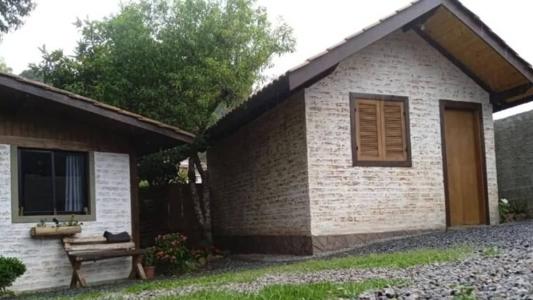 Chalé de Monte Verde funciona no modelo 'casa de aluguel'