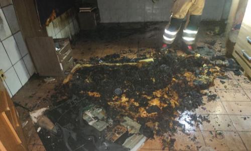 Chamas atingiram  imóvel residencial em Barbacena