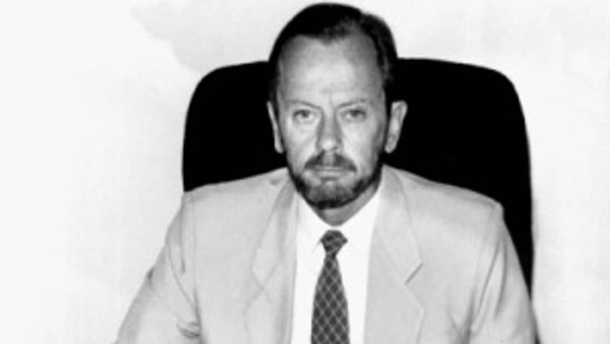 Ex-presidente do IBGE, Charles Mueller, morre aos 88 anos
