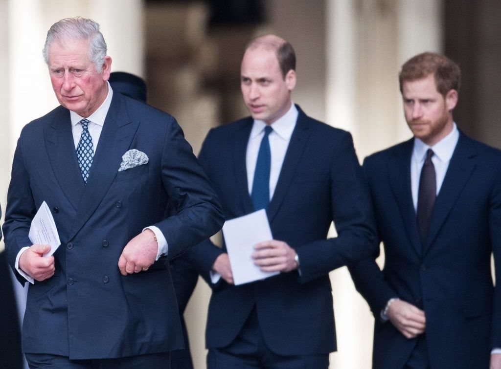 Príncipe Harry pode ter revelações chocantes sobre rei Charles e William em novo livro