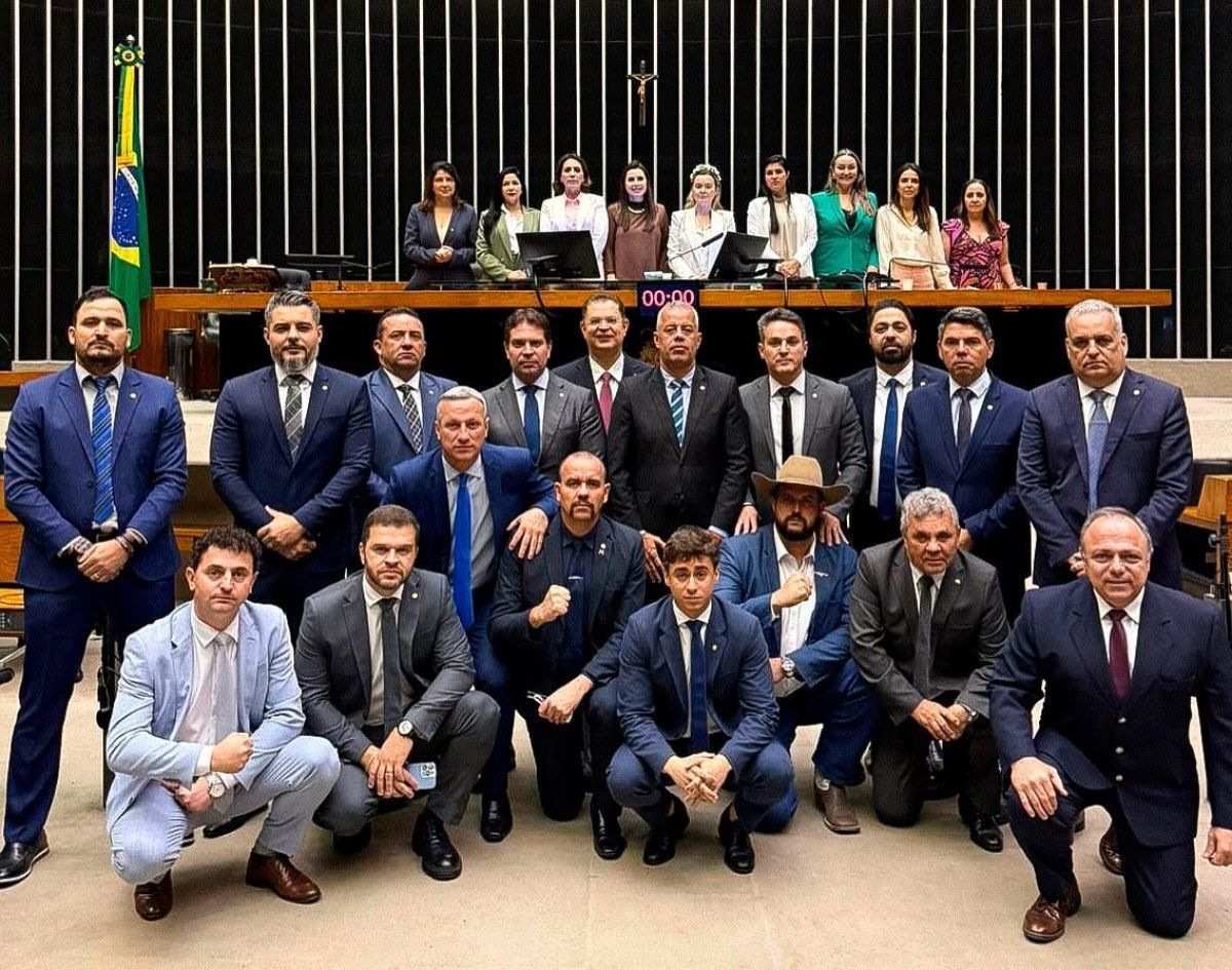 Copasa apura conduta de assessor que apareceu em foto de obstrução da Câmara dos Deputados
