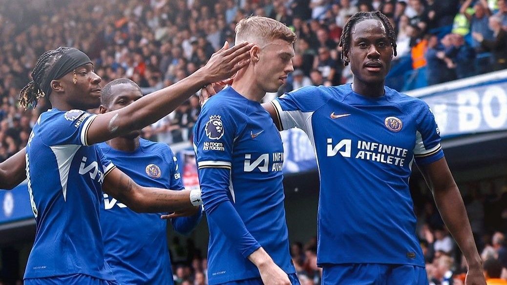 Palmer volta a marcar, Chelsea atropela West Ham e assume a 7ª colocação do Inglês