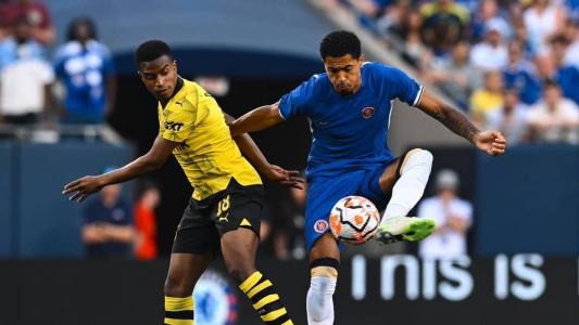 Chelsea e Borussia em amistoso pré-temporada