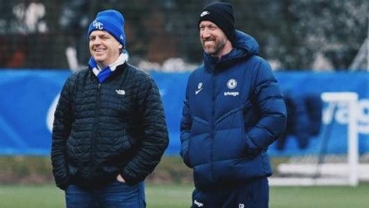 Chelsea enfrenta o Tottenham neste domingo (26), às 10h30