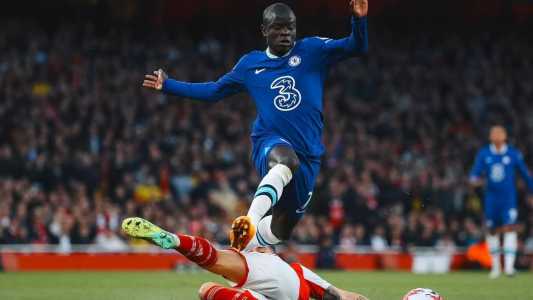 Chelsea tenta manter sequência de vitórias