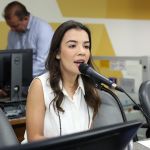 Deputada mineira passa por susto após pouso de emergência em voo para Roma