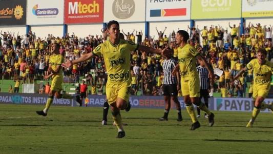 Chico Kim marcou o gol do Mirassol no empate com o Ceará